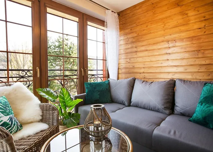 بيت ضيافة Ostoja Wellness 3*